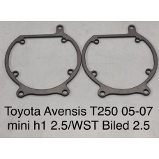 Переходные рамки для Toyota Avensis II Рестайлинг (2006 - 2009 г.в.) на WST BILED 2.5